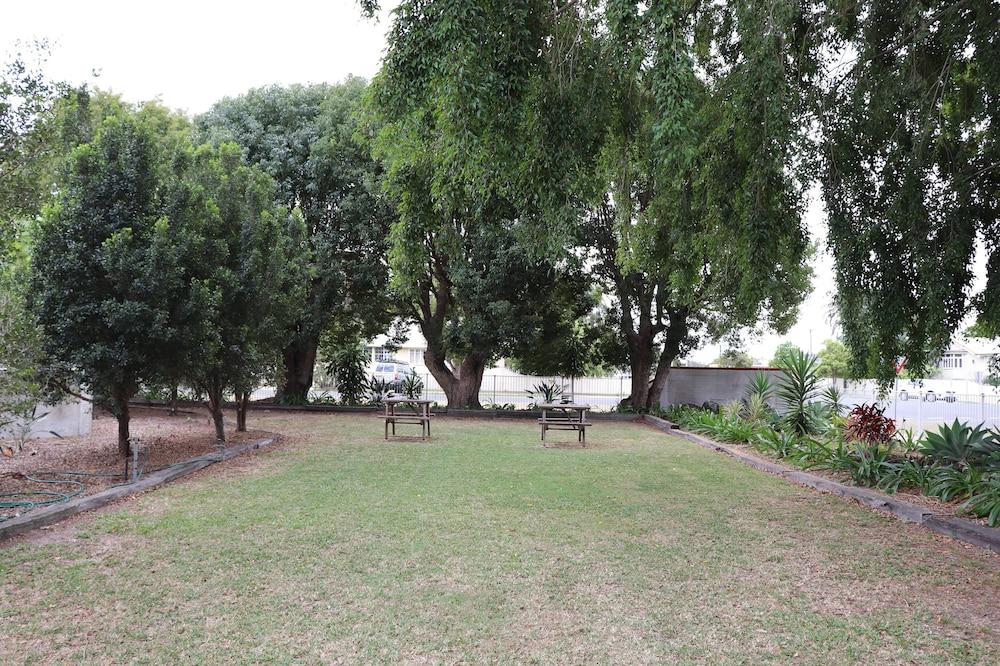 Bundaberg Spanish Motor Inn Ngoại thất bức ảnh