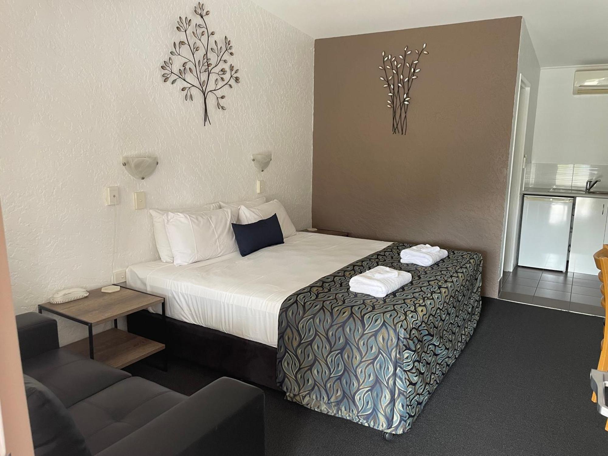 Bundaberg Spanish Motor Inn Ngoại thất bức ảnh