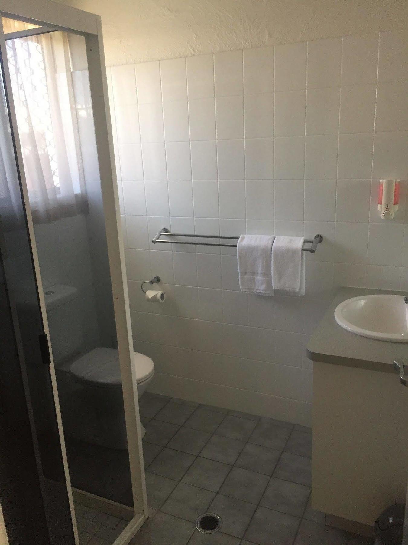 Bundaberg Spanish Motor Inn Ngoại thất bức ảnh